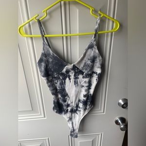 NWT Cloud Ten tie dye body suit!